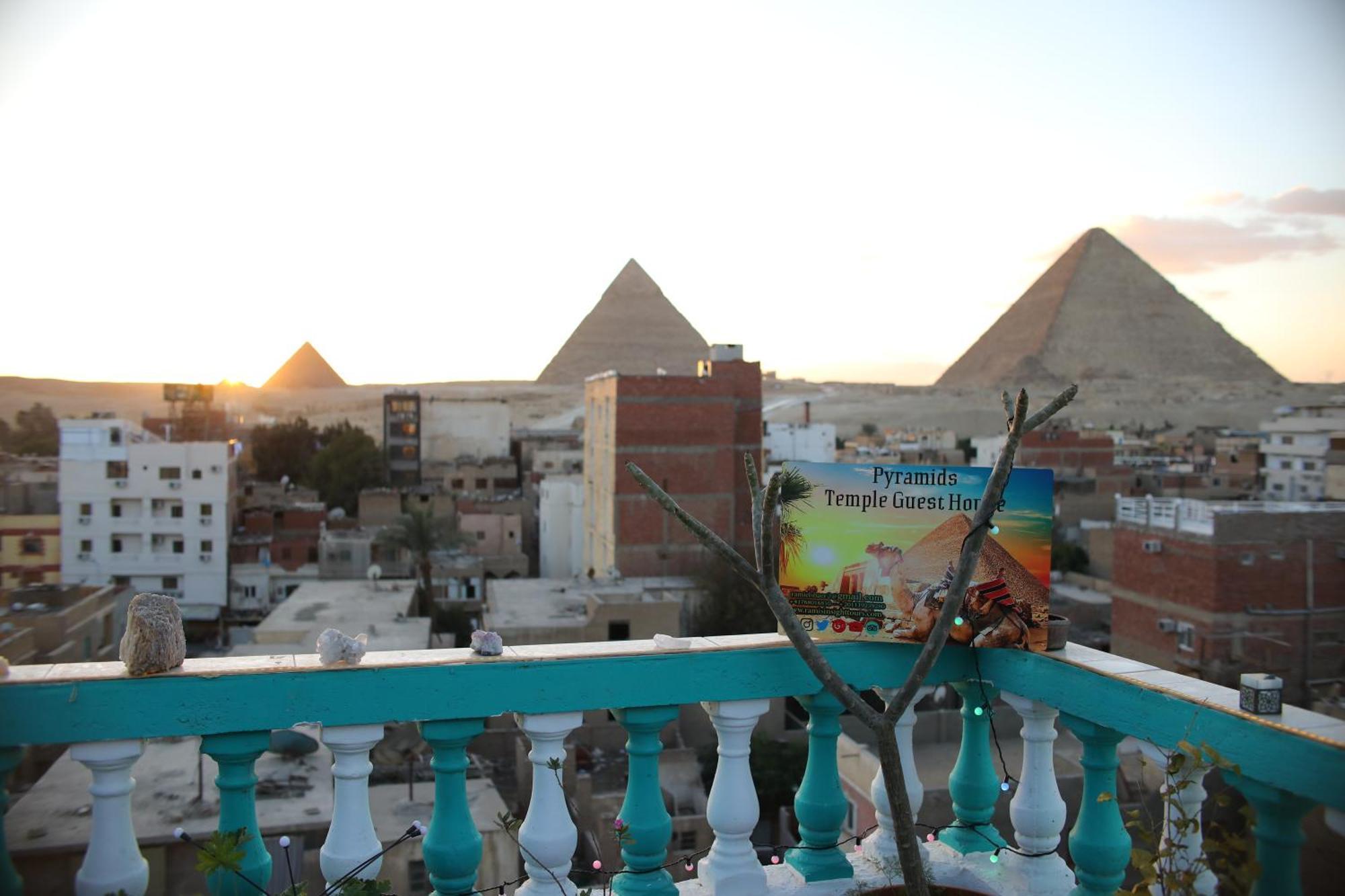 Pyramids Temple Guest House Kafrat al Jabal Екстер'єр фото