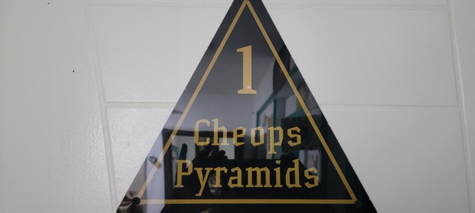 Pyramids Temple Guest House Kafrat al Jabal Екстер'єр фото