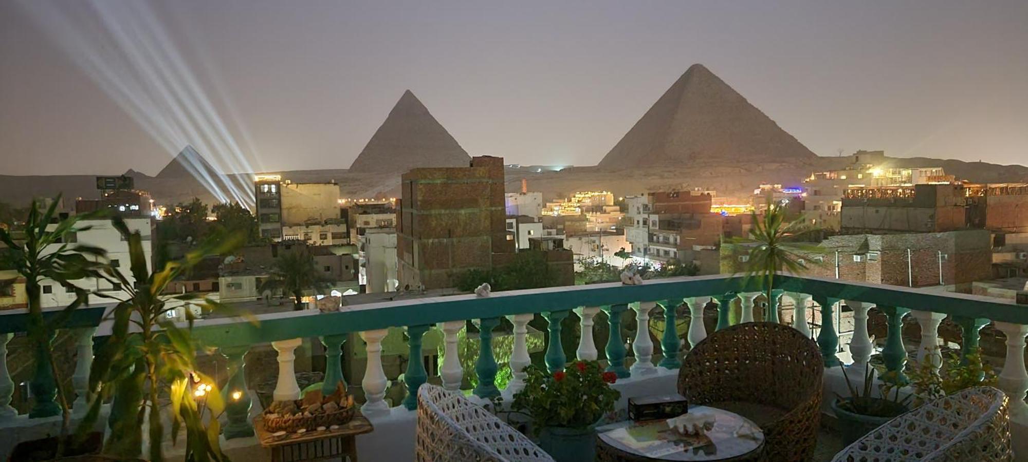 Pyramids Temple Guest House Kafrat al Jabal Екстер'єр фото