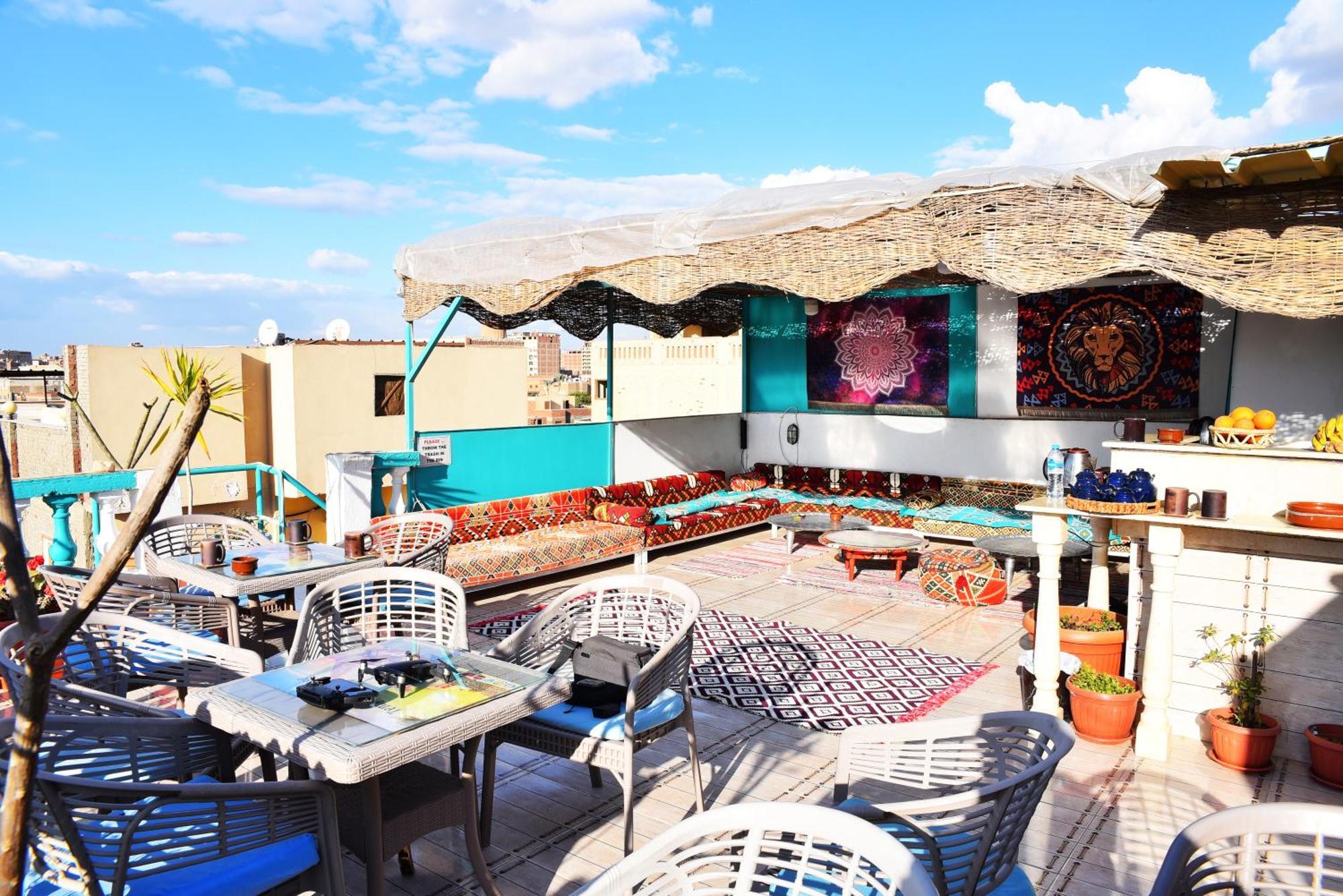Pyramids Temple Guest House Kafrat al Jabal Екстер'єр фото